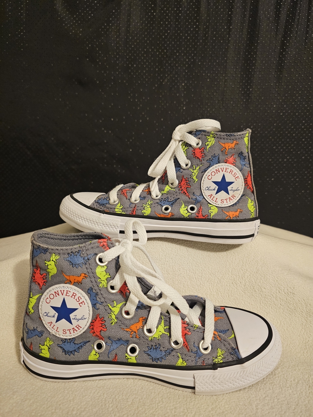 CONVERSE Chuck Taylor All Star Dinoverse Gray High Top Shoes Toddler Boys Sz 11.
